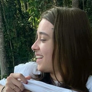 Luara Santos Sc
