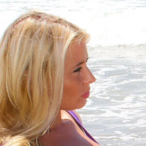 Ali Rhoades