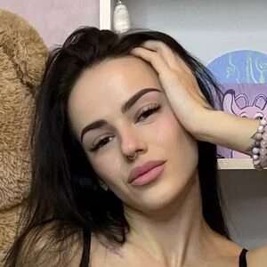 Molly_mew