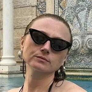 Erin Hour