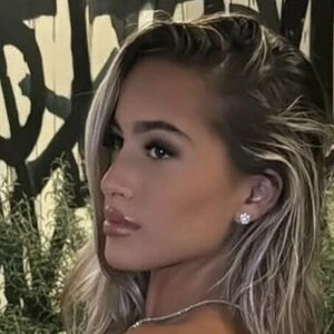 Maya_danielle_frank