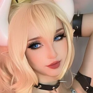 Charming Kitsune