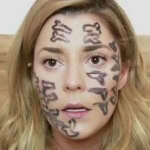 Grace Helbig