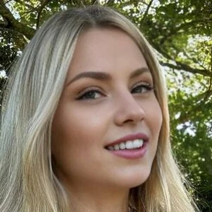 Kiara Lara Keller