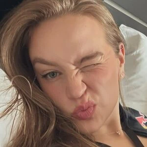 ElinaJasmin