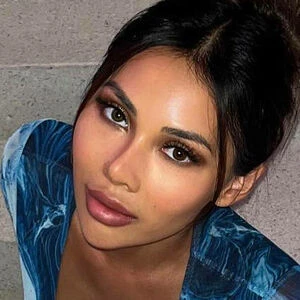 Nicole Shiraz