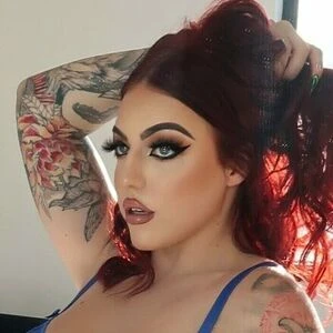 Holli Curtis