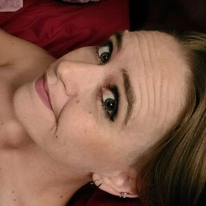 elleinad99