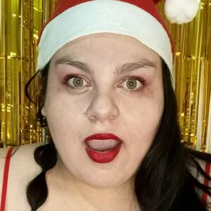 lucycurvyx