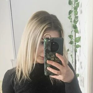 hollykittenn