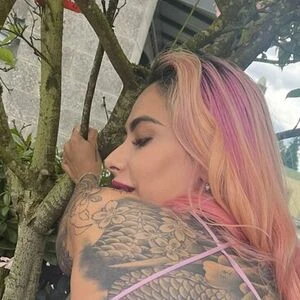 queenvalsfree