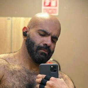 amir_hairyalpha