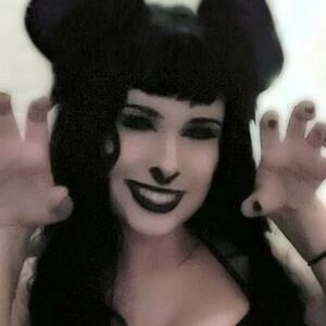 mariana_labruja
