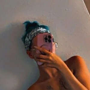xx_devil_bitch_2003