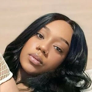 juicy_mila