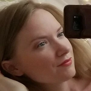 tayl0r_rose