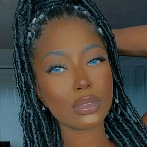 petitelittlebrowngirl