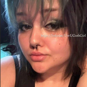uwu_gothgirl