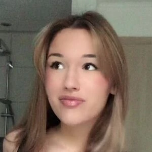 melanie_dark