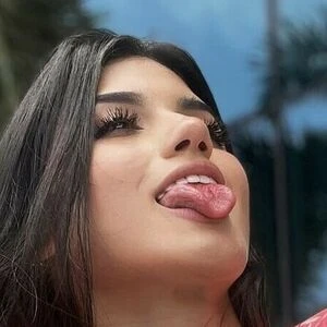 Hollybbxoxo