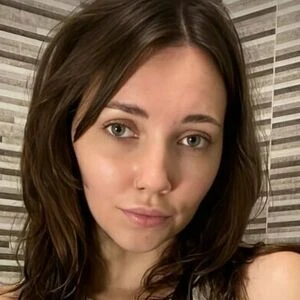betsy_jojo