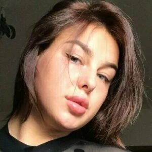 Julia Queen