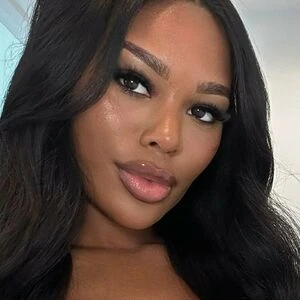 Alexis Tyler