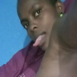 lolasweetpussy