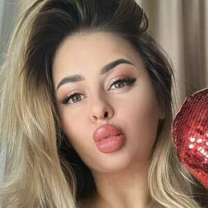 juicyblonde_free