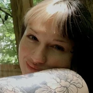 Hviley Rose