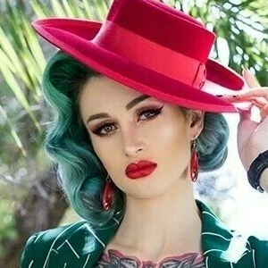 Avrora_sg