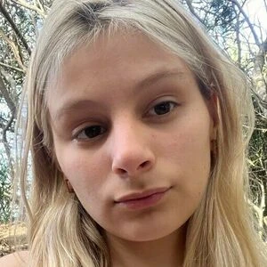 lara.cutiee