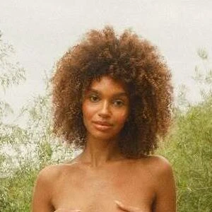 Nicole Akonchong