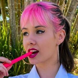 Julia K Barni