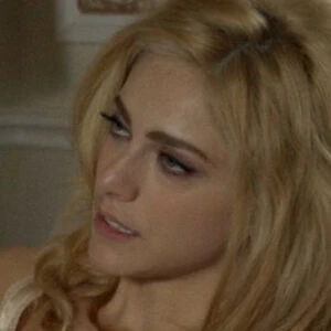 Miriam Leone