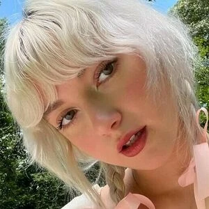 Girlpuppy