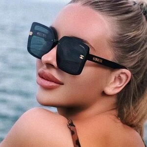 Vlada Capeloon