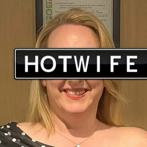 thepinkginhotwife