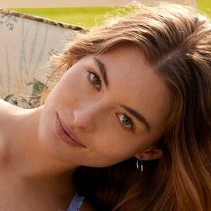Lily Travel Girl
