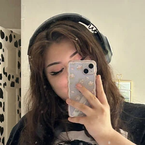 Unholyhollyy