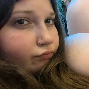 yrbigboobgf