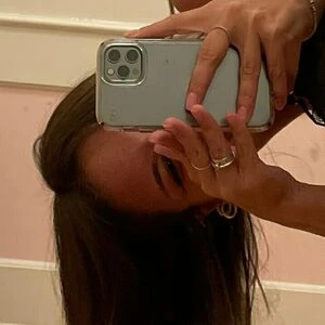 elleisnaughty