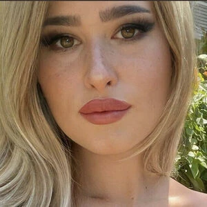 Hollyhawthorne