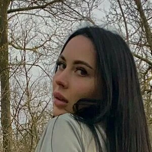 alinagrey