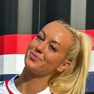 Jasmin Strange