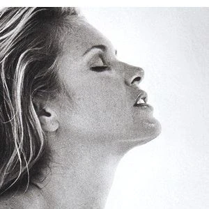 Elle Macpherson