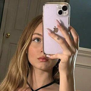 Hunny Blonde
