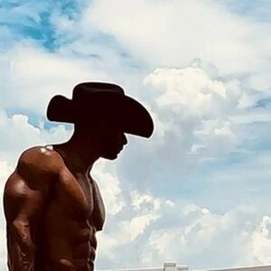 bronze_adonis_free
