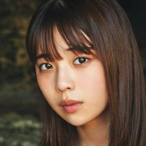 Hina Kikuchi
