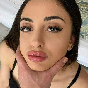 isabellaangelina
